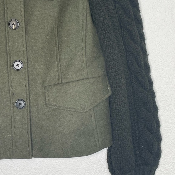 Veronica Beard jacket Utility “Arshia” size 6 mixed media green knit sleeves - Picture 5 of 9